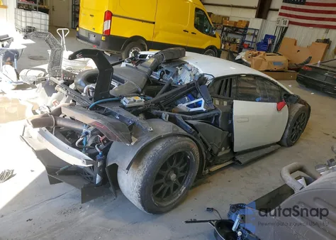 2015 Lamborghini Huracan St z USA, uszkodzony, nr VIN ZHWEC1ZF9FLA02597